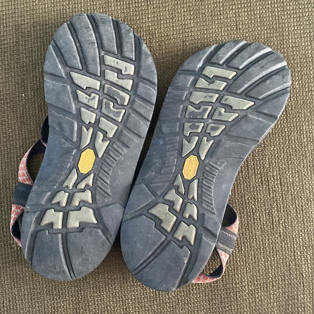Chacos - Picture 3 of 5